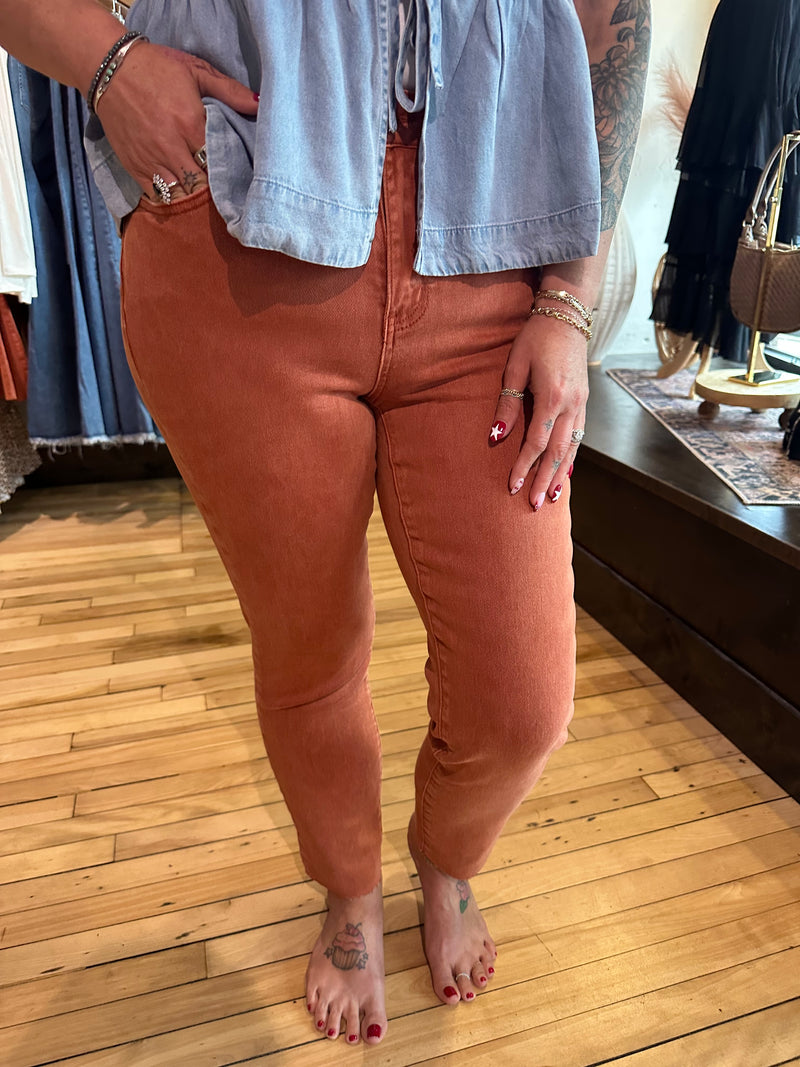 Rust Cropped Straight Pant